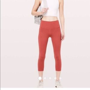 Lululemon high rise wunder under coral crop